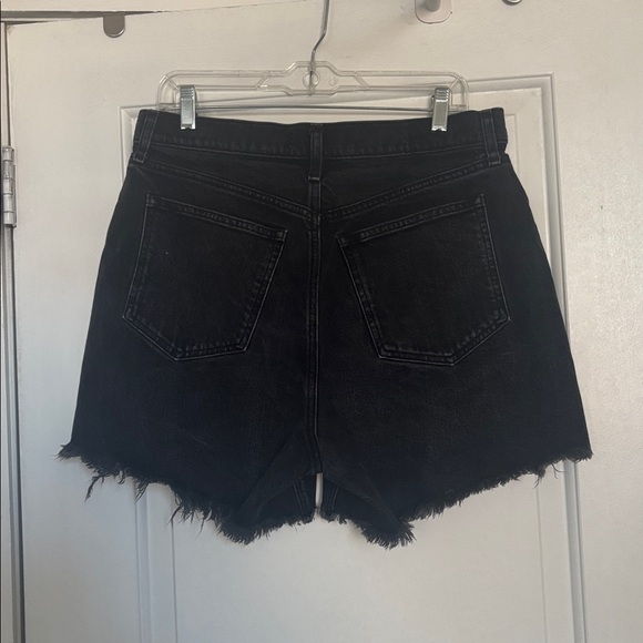 Abercrombie High Rise Dad Shorts in Washed Black, 31 - Picture 4 of 8